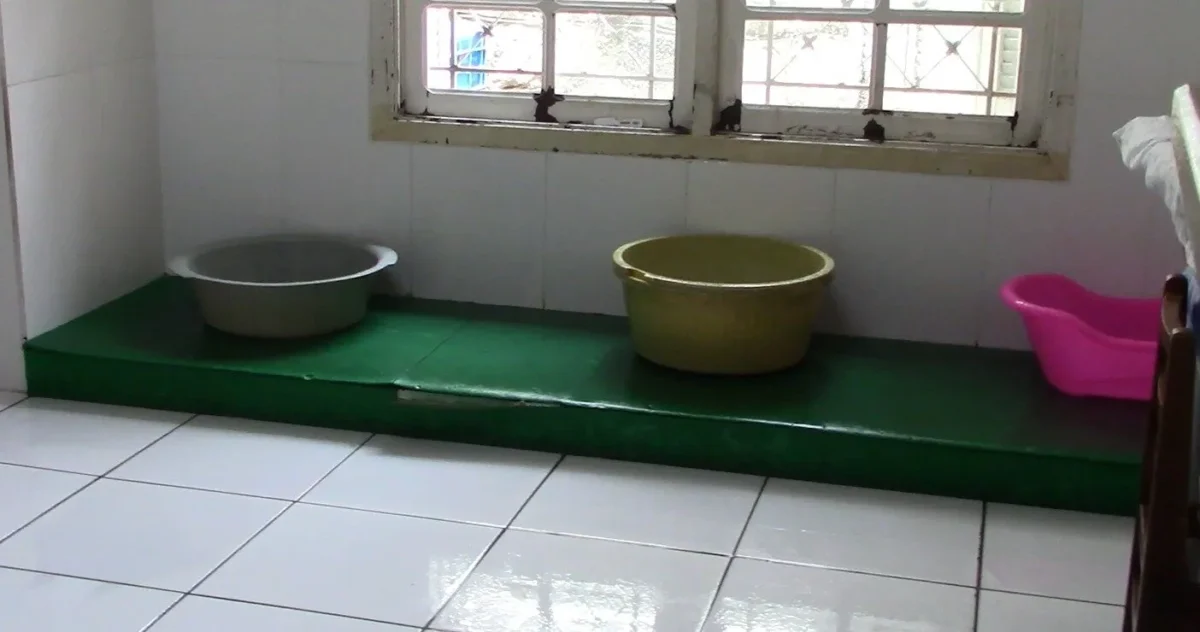 Chuva deixa creche alagada e mobiliza Defesa Civil em Poços de Caldas