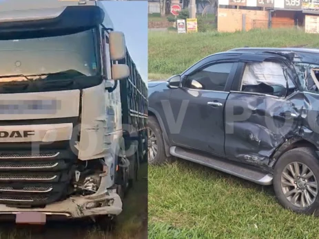 Colisão entre carreta e caminhonete é registrada no Marco Divisório